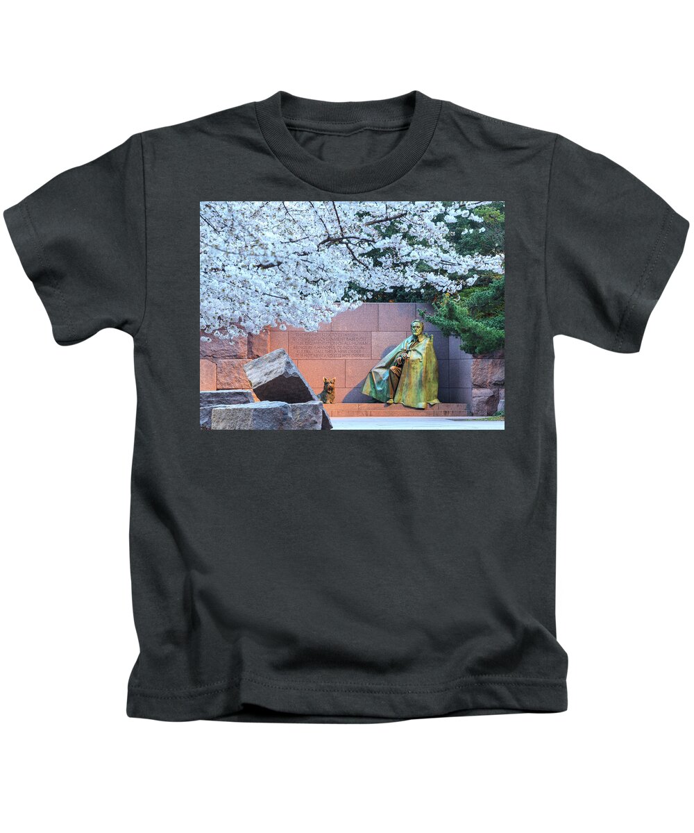 Washington Kids T-Shirt featuring the photograph Cherry blossoms and Washington FDR monument by Steven Heap