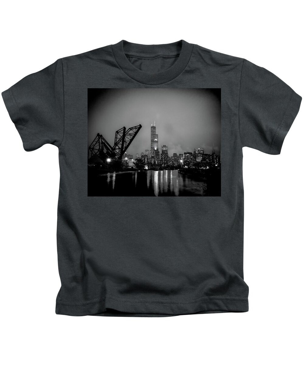 Chicago Kids T-Shirt featuring the photograph Chicago at night by Jim Signorelli