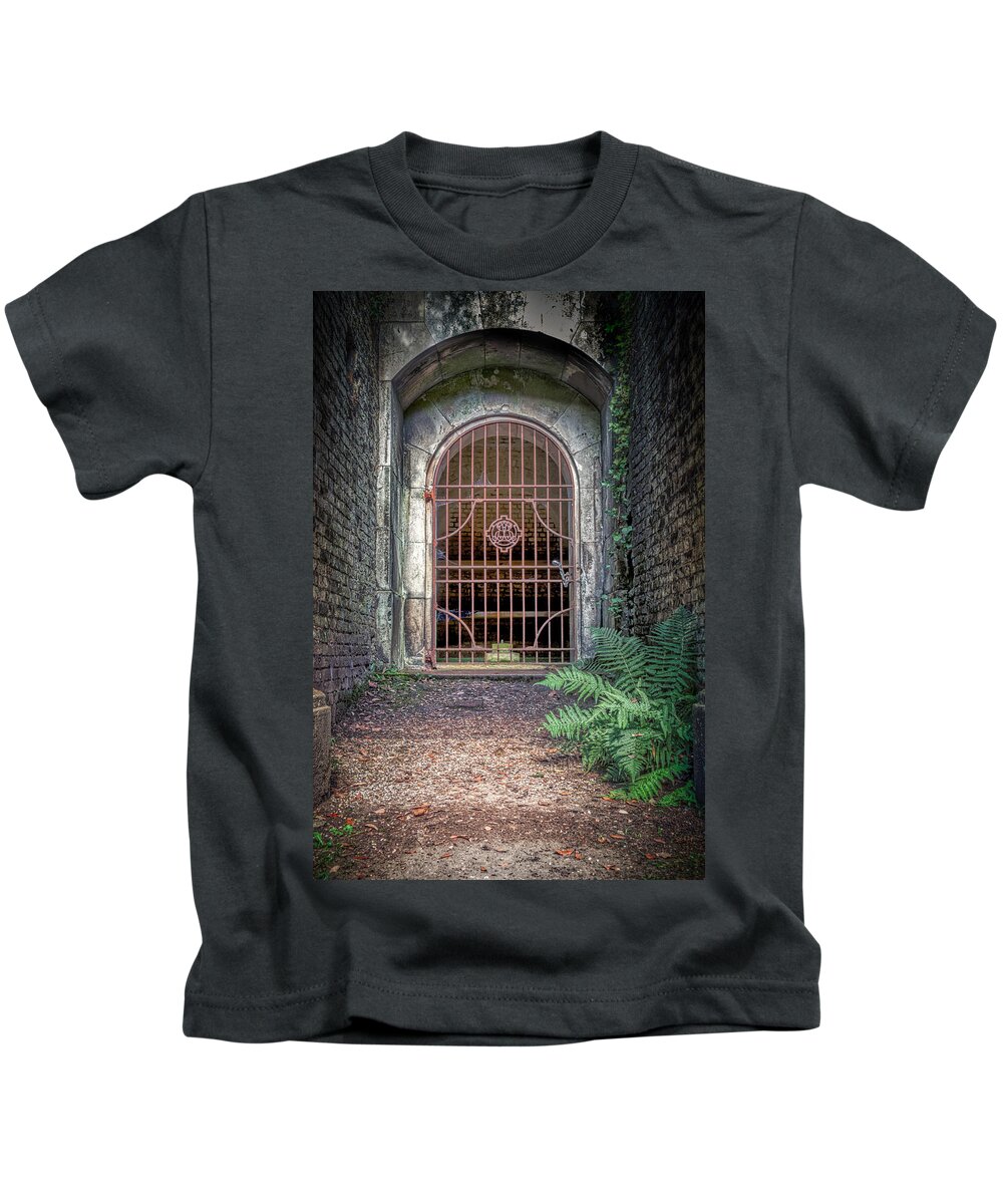 Highgate Cemetery Kids T-Shirt featuring the photograph Circle Of Lebanon Tomb by Raymond Hill