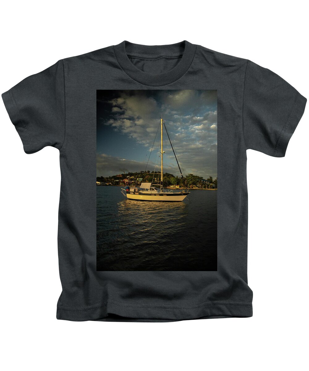 Drop The Sails Kids T-Shirt featuring the photograph Drop the sails by Micah Offman