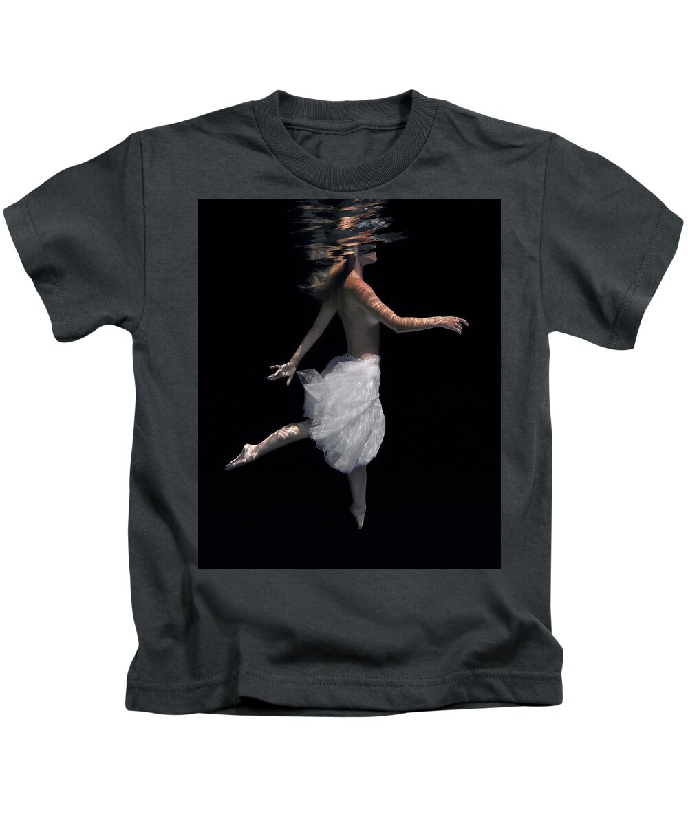 Underwater Kids T-Shirt featuring the photograph Elegance by Gemma Silvestre