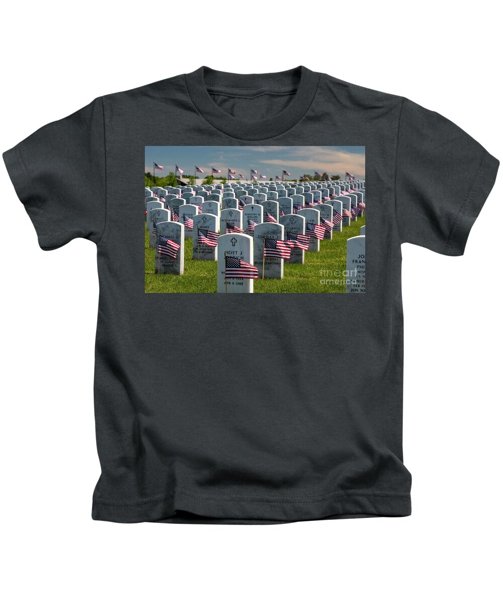 Memorial Day Kids T-Shirt featuring the photograph Great Lakes National Cemetery by Jim West