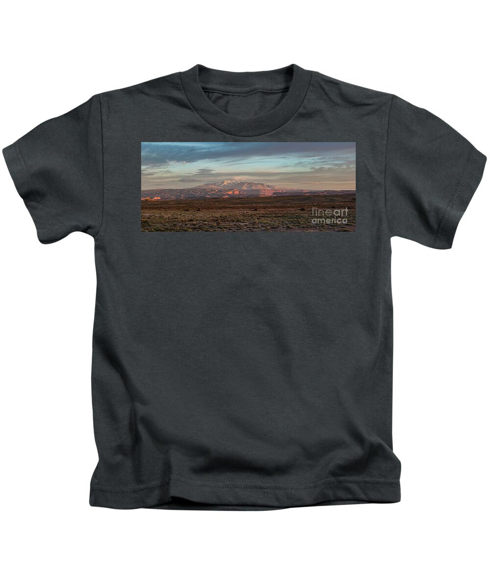 Lasalle Mountains Sunset Kids T-Shirt featuring the photograph Lasalle Mountains Sunset by Daniel Hebard