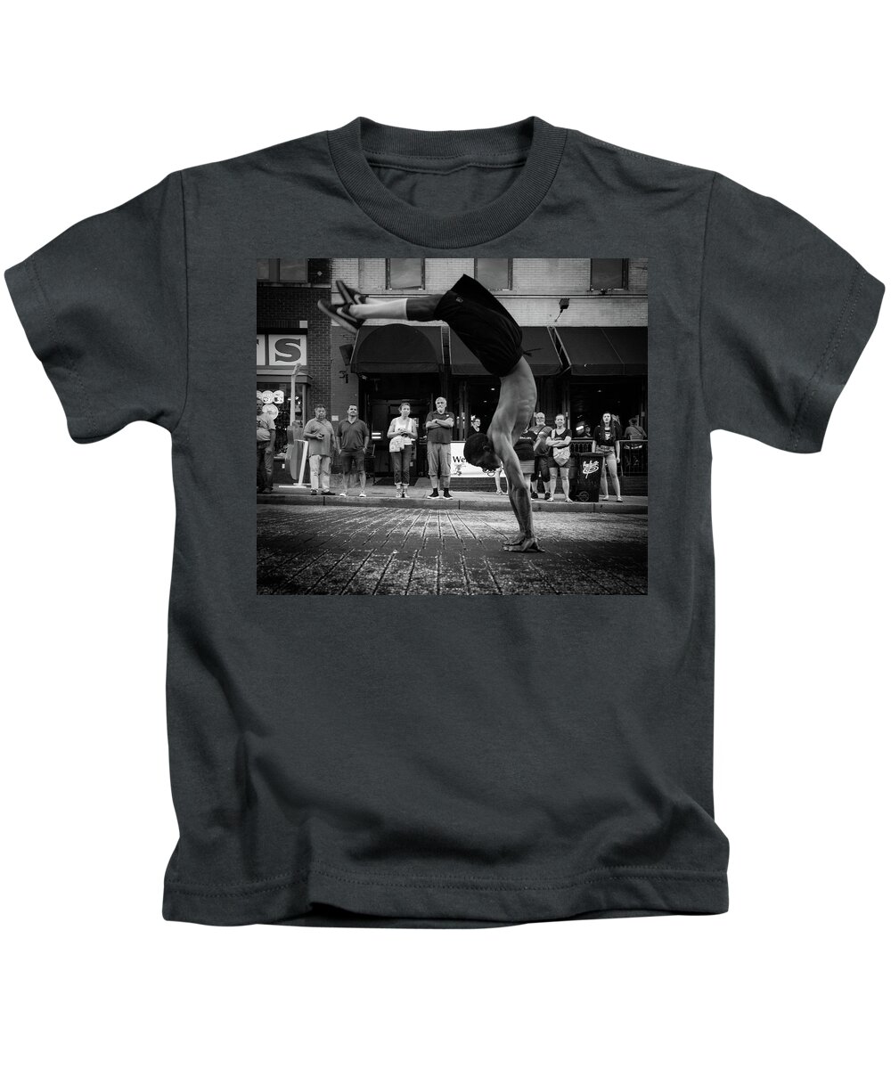 Beale Street Kids T-Shirt featuring the photograph Mr. Jarvis Handspring by Darrell DeRosia