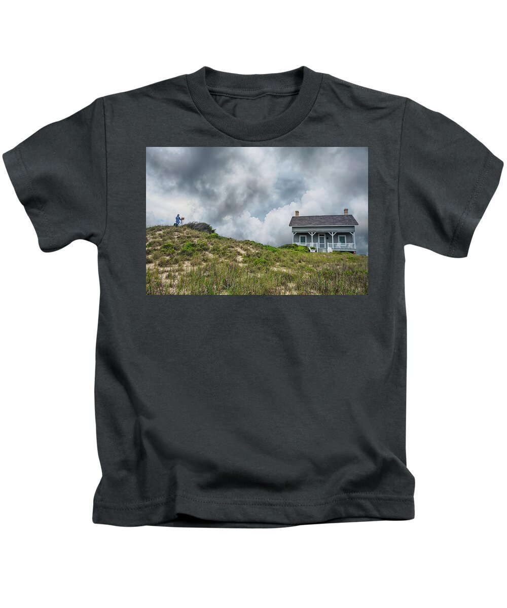 Art Kids T-Shirt featuring the photograph Painter on the Hill by WAZgriffin Digital