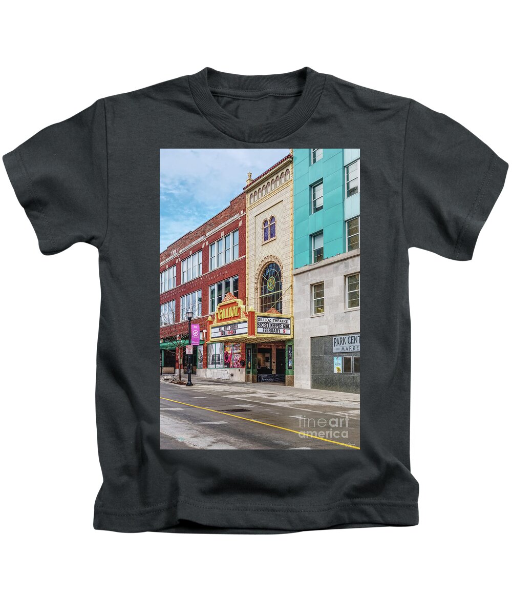 Route 66 Kids T-Shirt featuring the photograph Springfields Gillioz by Jennifer White