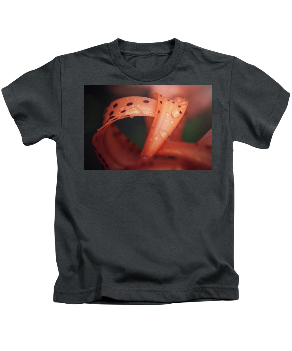 Tiger Kids T-Shirt featuring the photograph Tiger Lily Drops by Scott Norris
