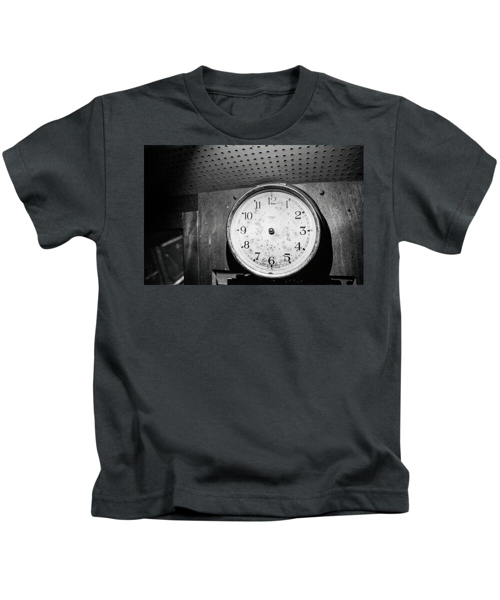 Time Kids T-Shirt featuring the photograph Timeless by Maria Dimitrova