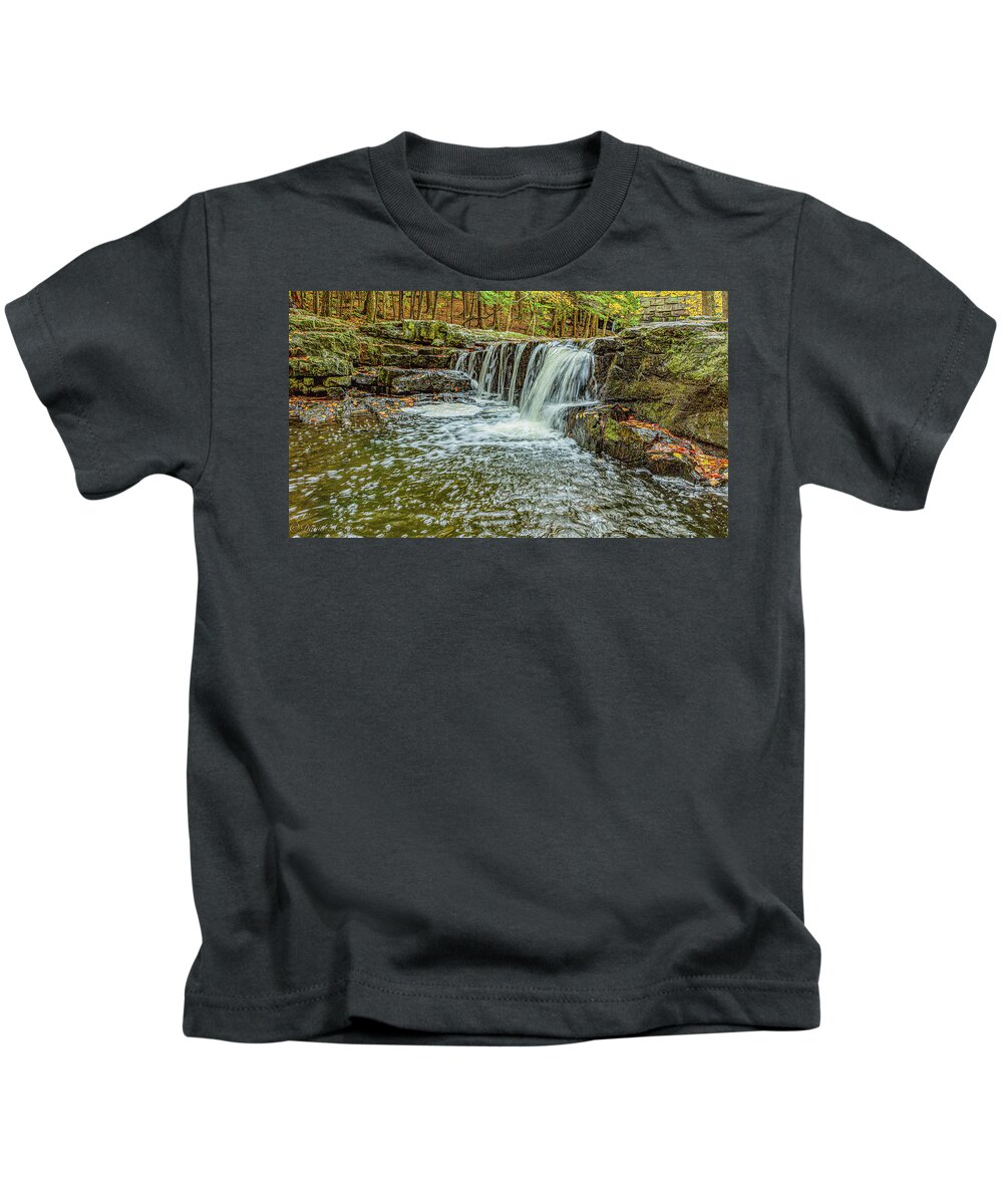 Landscape Kids T-Shirt featuring the photograph Vaughan Brook by David Lee