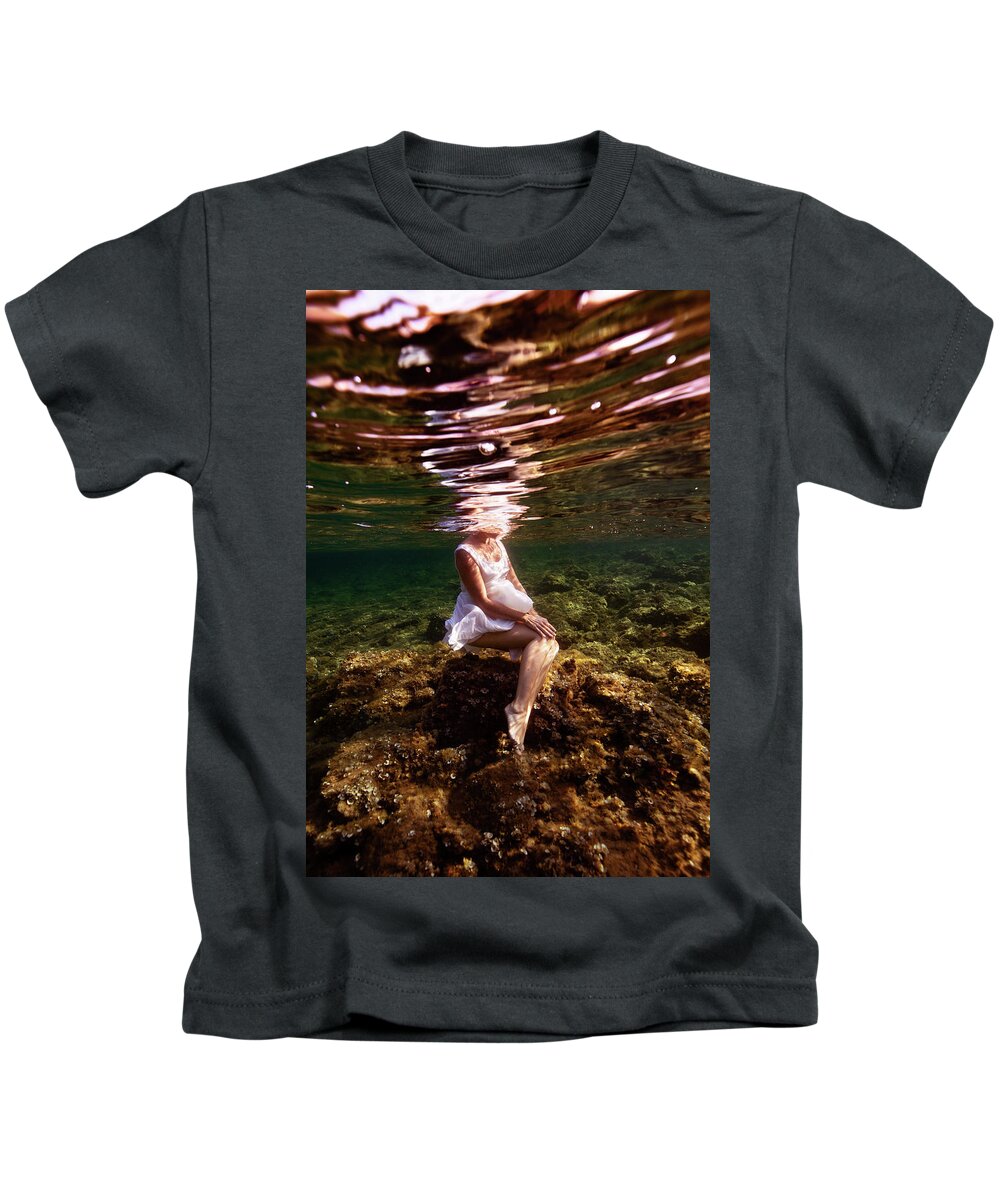 Underwater Kids T-Shirt featuring the photograph Waiting by Gemma Silvestre