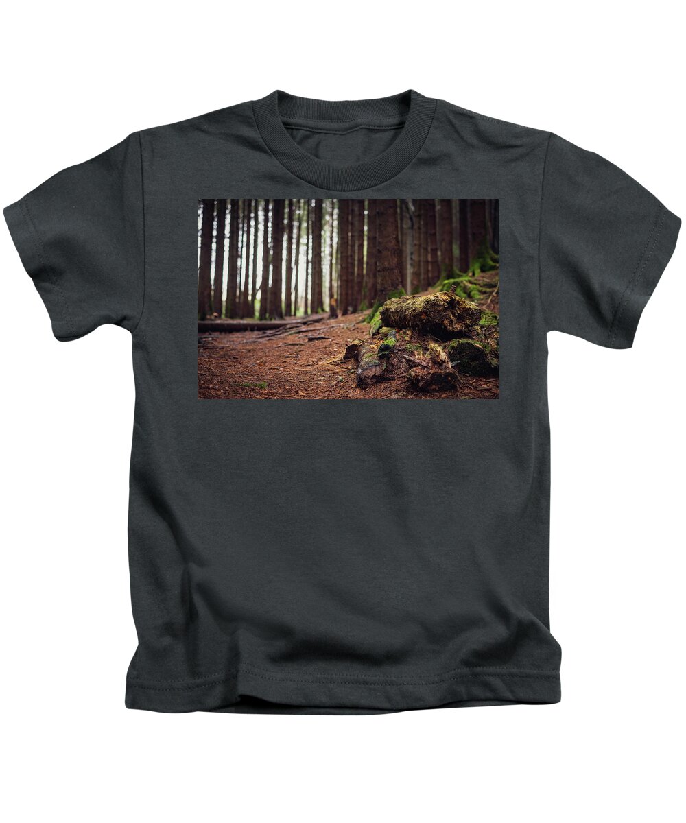 Wood Kids T-Shirt featuring the photograph Wet Wood by Gavin Lewis