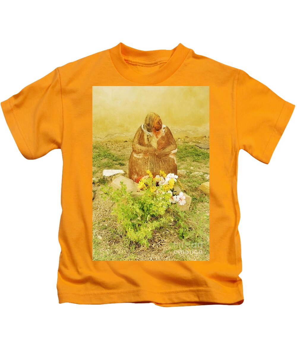 Statue Kids T-Shirt featuring the photograph What am I doing here? by Gary Richards