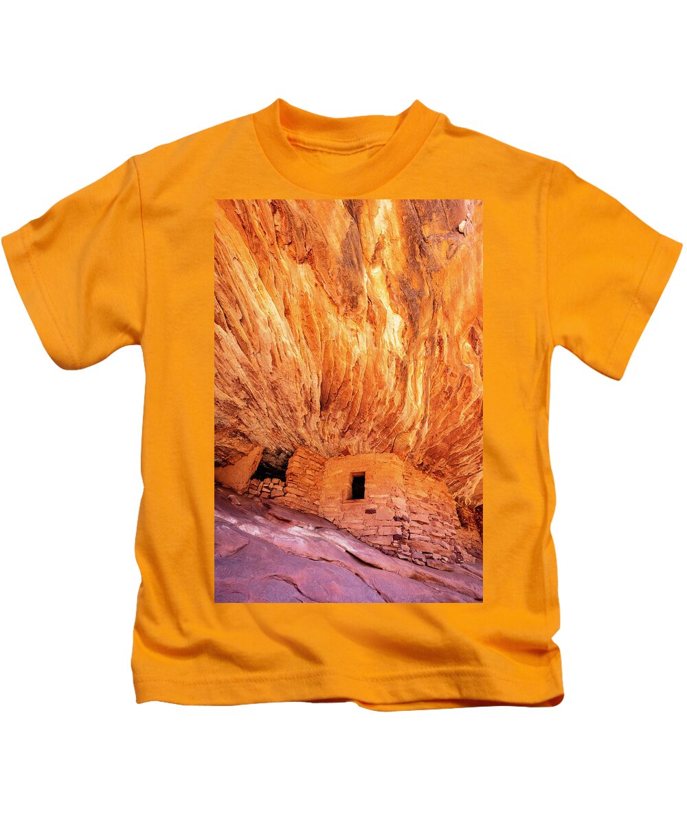 Ruin Kids T-Shirt featuring the photograph On Fire by D Robert Franz