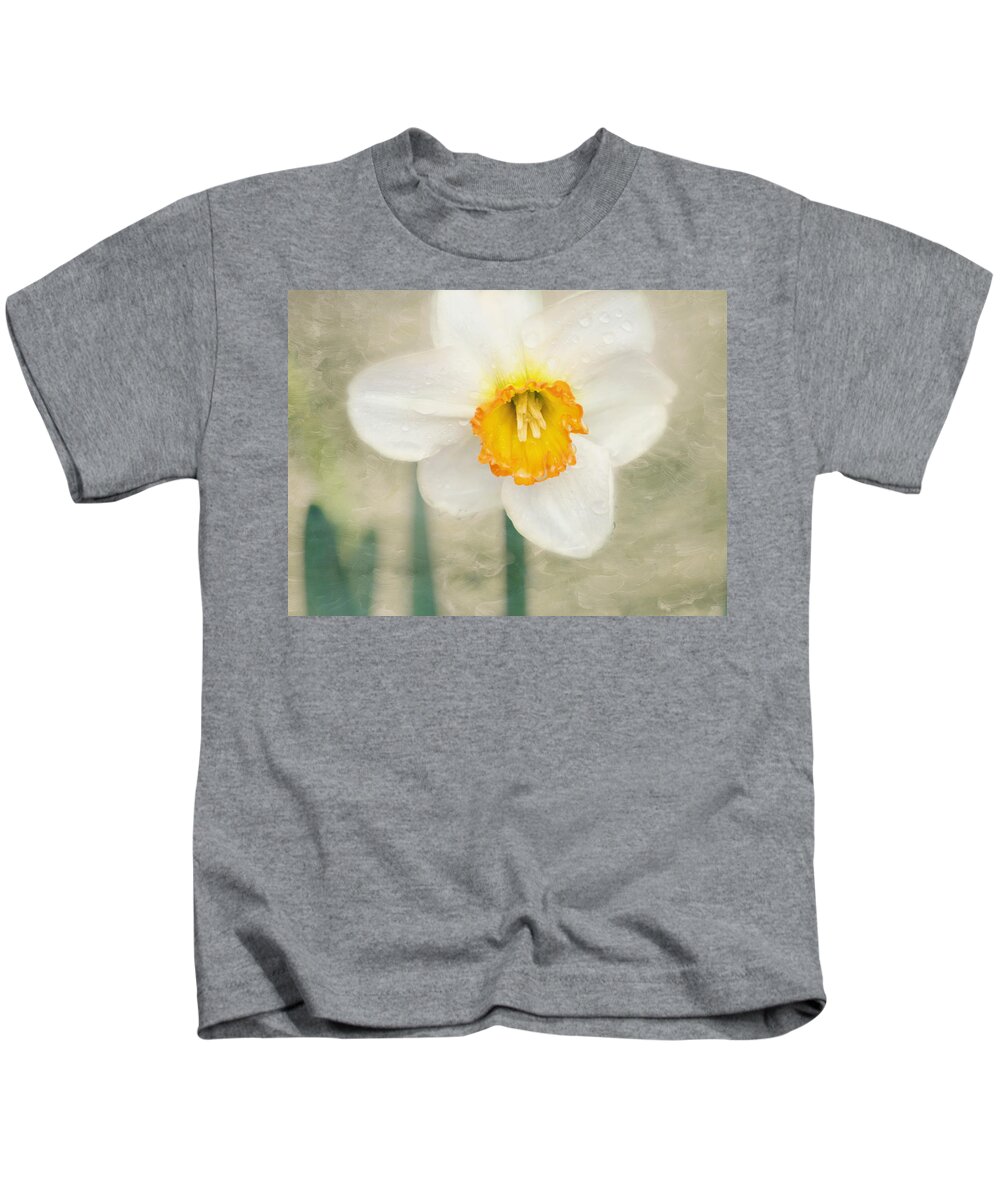 Flower Kids T-Shirt featuring the photograph After the Rain - Daffodil Flower by Kim Hojnacki