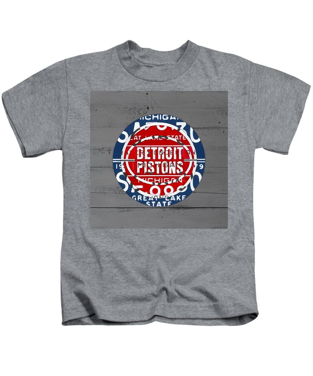 Vintage Detroit Basketball Sweatshirt Pistons Basketball Crewneck Retro  Pistons Shirt Gift for Pistons Basketball Fan Detroit Pistons Gift