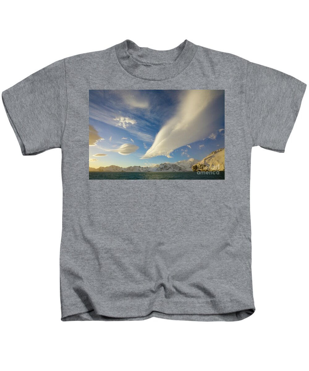 00345948 Kids T-Shirt featuring the photograph Dramatic Lenticular Clouds by Yva Momatiuk John Eastcott