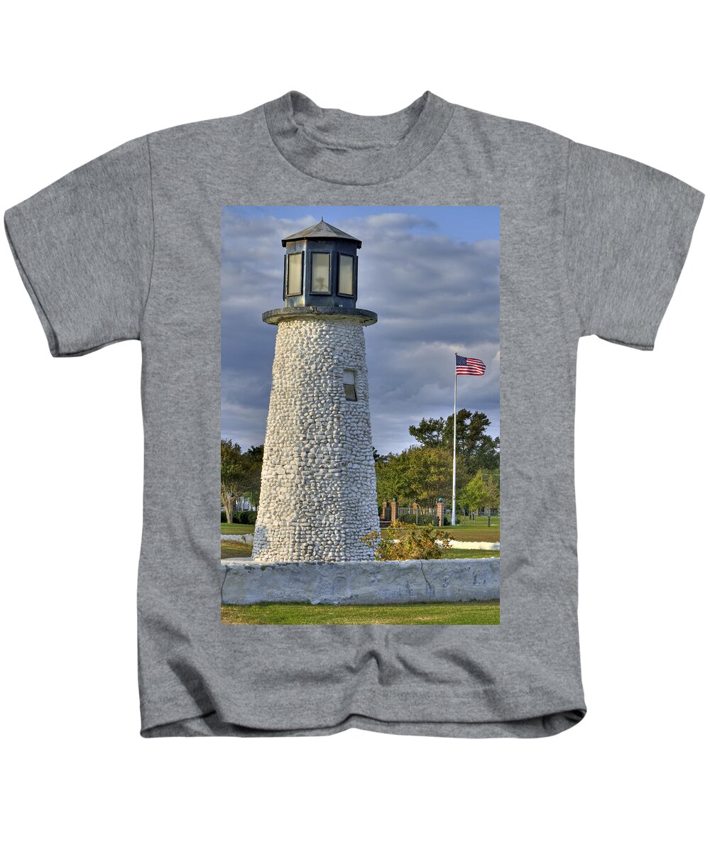 Buckroe Kids T-Shirt featuring the photograph Old Buckroe Lighthouse by Jerry Gammon