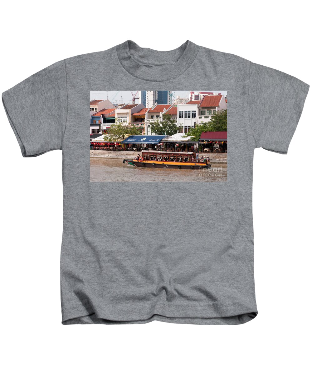 Singapore Kids T-Shirt featuring the photograph Singapore Boat Quay 04 by Rick Piper Photography