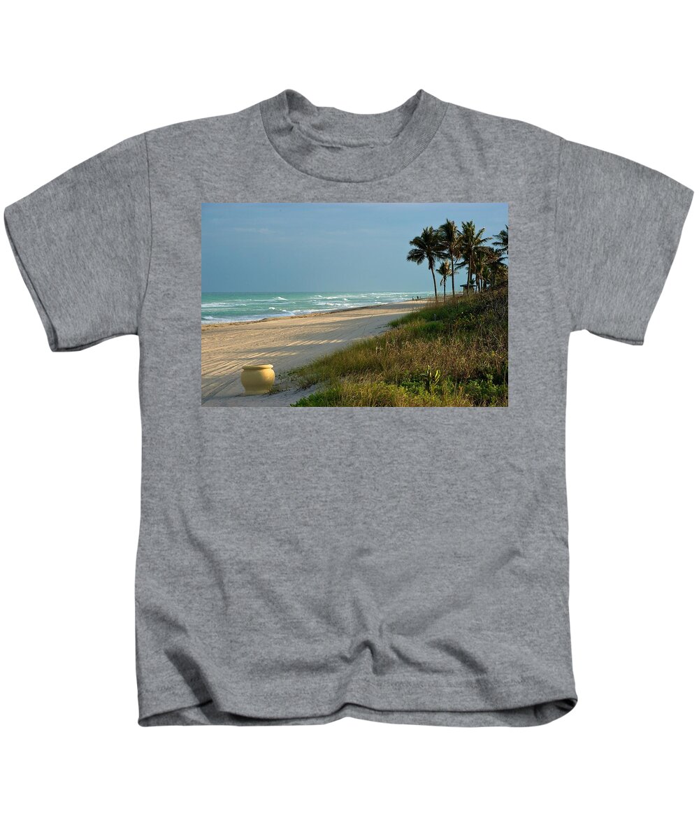 Atlantic Ocean Kids T-Shirt featuring the photograph Sunset Pot by Joseph Yarbrough