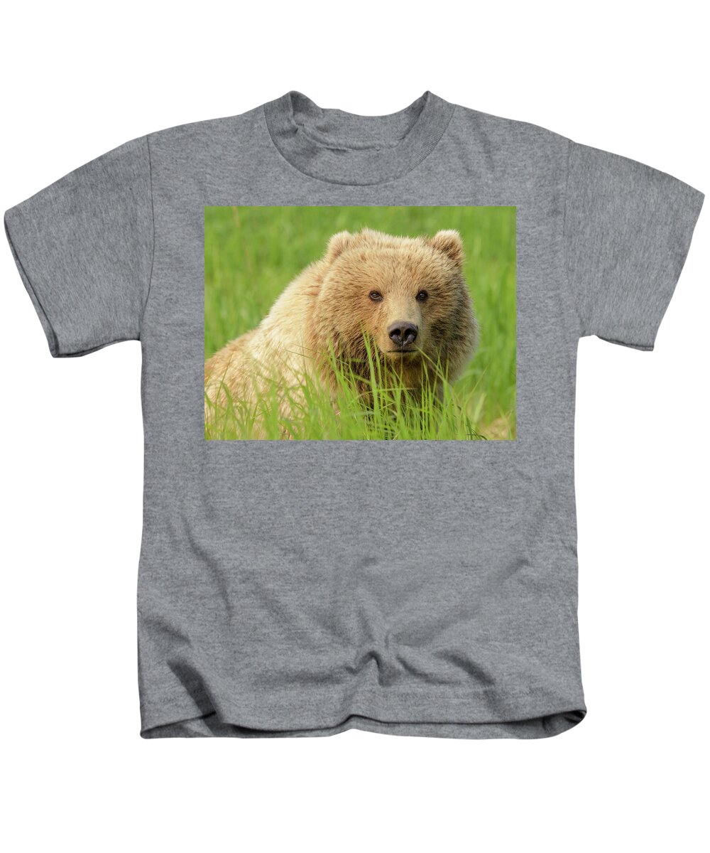 Beauty Kids T-Shirt featuring the photograph Beauty by Chad Dutson