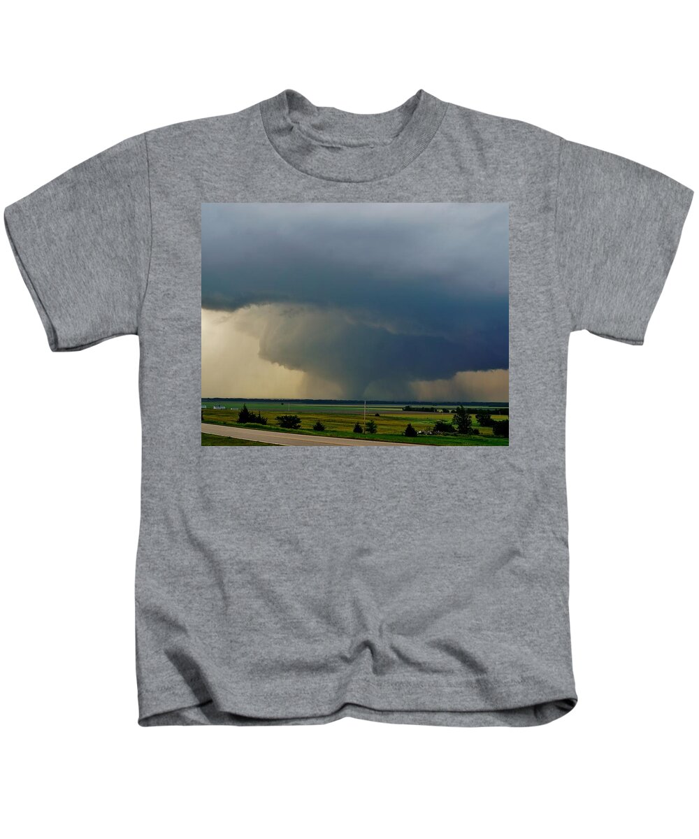 Tornado Kids T-Shirt featuring the photograph Bennington-Chapman Tornado by Ed Sweeney