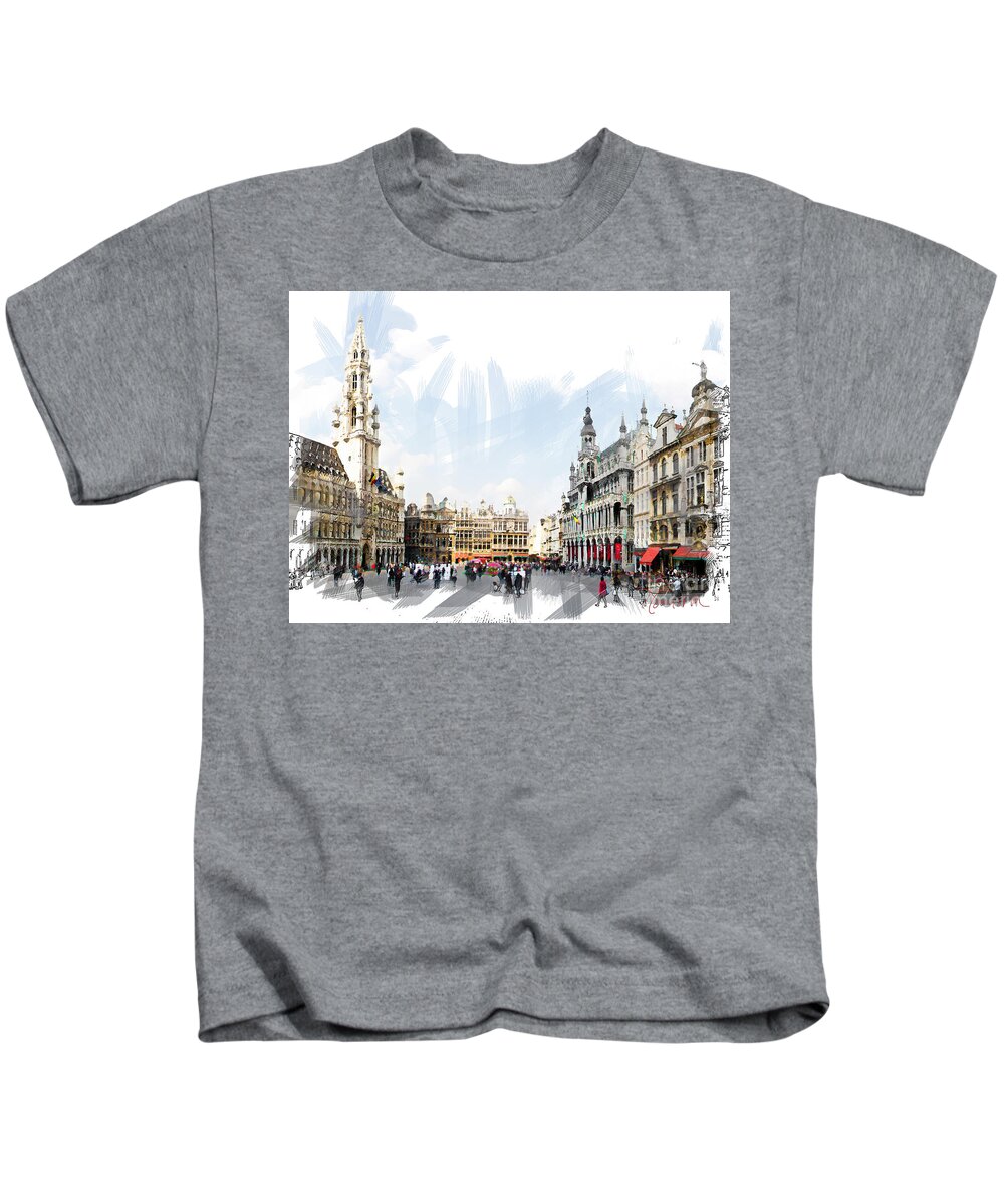 Grote Markt Kids T-Shirt featuring the photograph Brussels Grote Markt by Tom Cameron