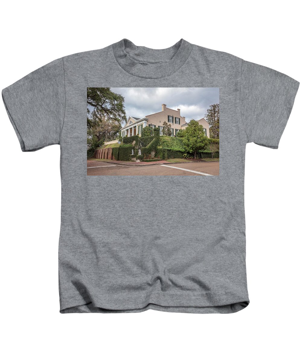 Cherokee Kids T-Shirt featuring the photograph Cherokee House Natchez MS by Gregory Daley MPSA