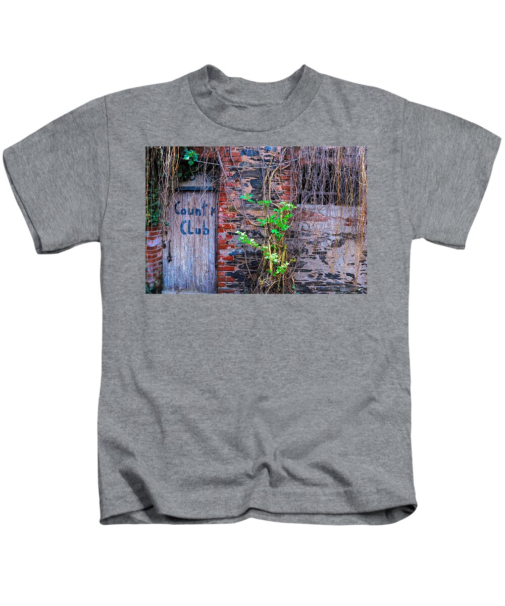 Europe Kids T-Shirt featuring the photograph Country Club by Richard Gehlbach