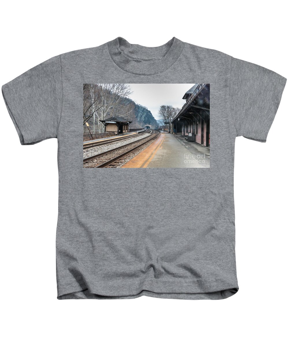 Csx Kids T-Shirt featuring the photograph Harpers Ferry Train Station by Thomas Marchessault
