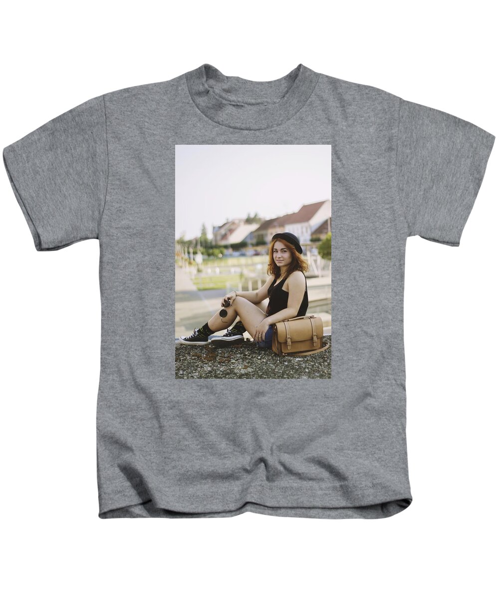 Girl Kids T-Shirt featuring the photograph Hot in the city by Irma Vargic