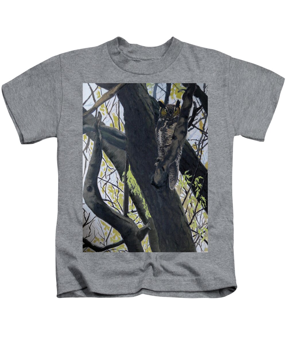 Great Horned Owl Kids T-Shirt featuring the painting In the shadow-Ojibway great horn owl by Wade Clark