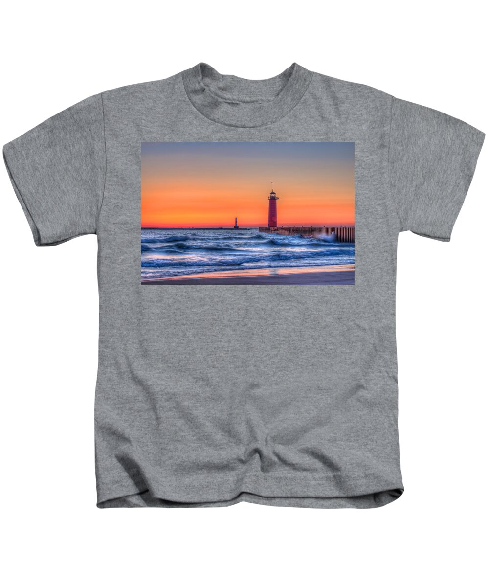 Lighthouse Kids T-Shirt featuring the photograph Kenosha Lighthouse Dawn by Dale Kauzlaric