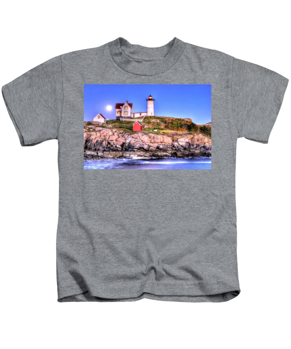Nubble Light Kids T-Shirt featuring the photograph Moonrise at Nubble Light by Don Mercer