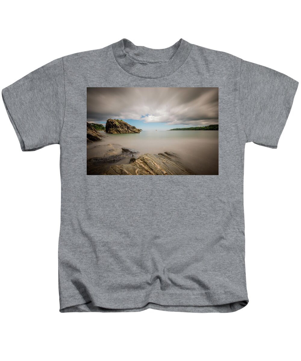 Polgwidden Kids T-Shirt featuring the photograph Polgwidden Cove, Cornwall by Nigel R Bell
