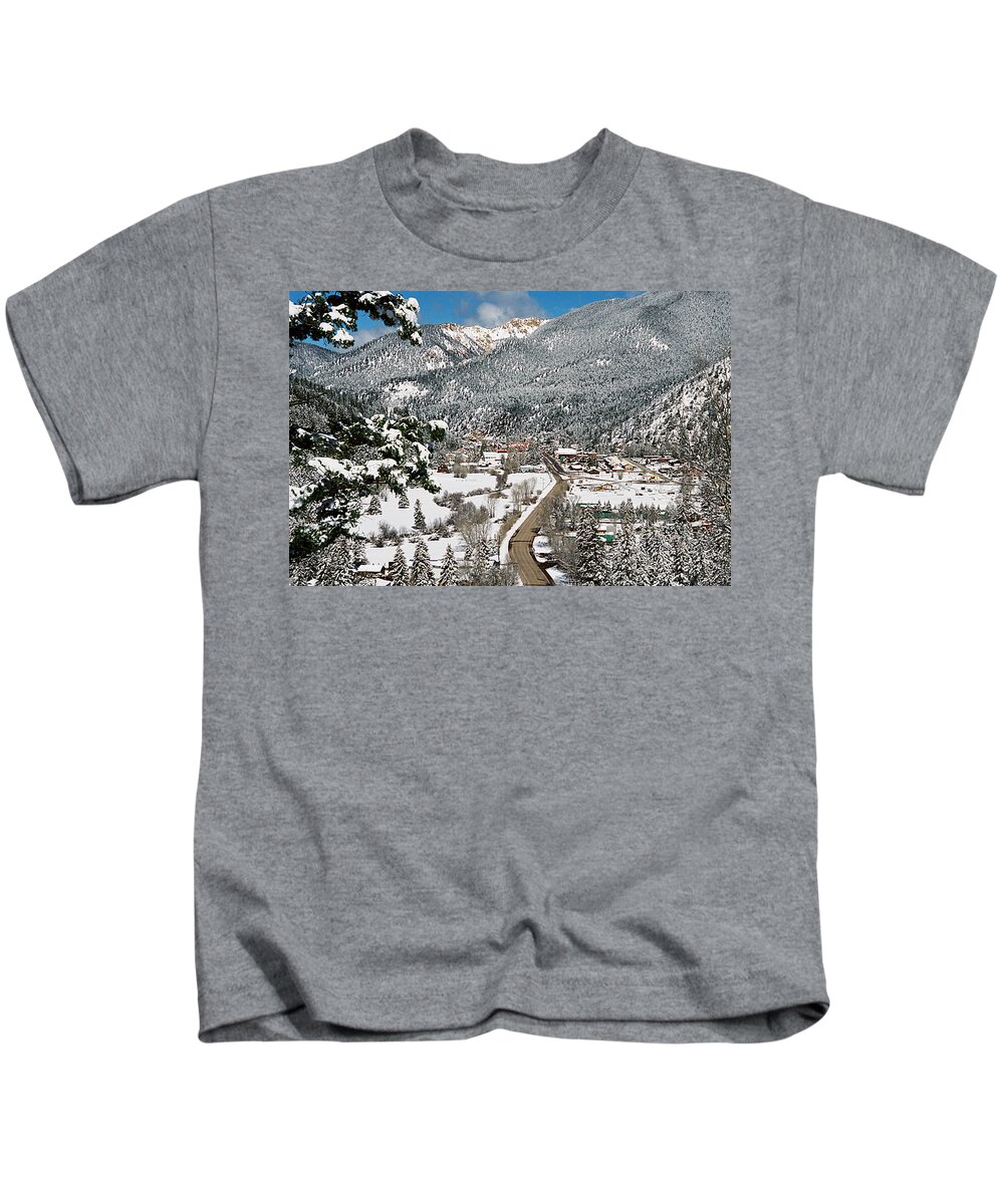 Red River Kids T-Shirt featuring the photograph Red River In Winter by Ron Weathers