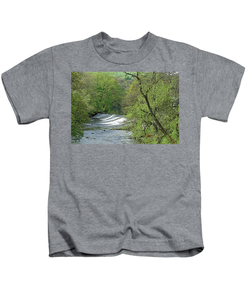 Britain Kids T-Shirt featuring the photograph River Derwent Weir - Baslow by Rod Johnson