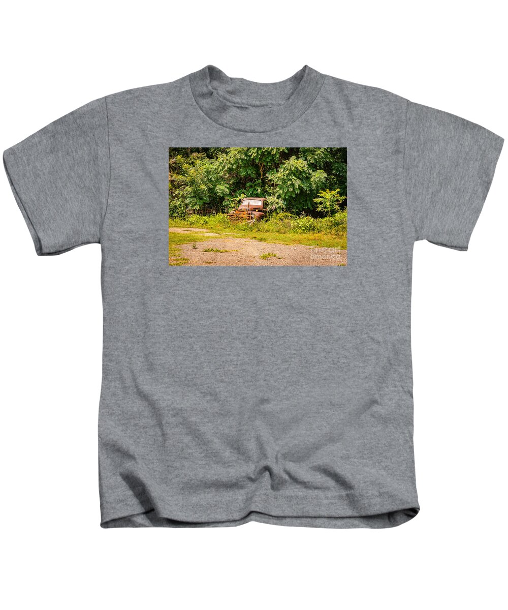 Cars Kids T-Shirt featuring the photograph Mountains #4 by Buddy Morrison