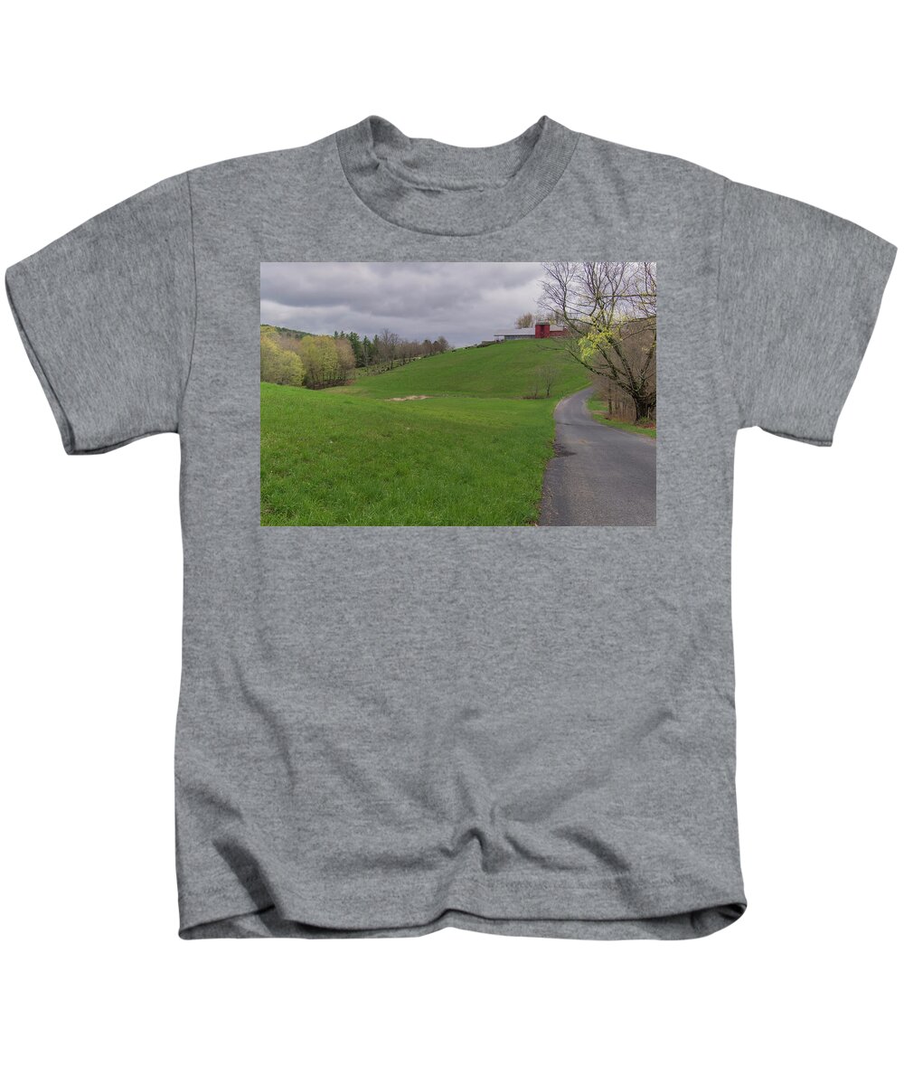 Shelburne Falls Massachusetts Kids T-Shirt featuring the photograph Shelburne Country Road by Tom Singleton