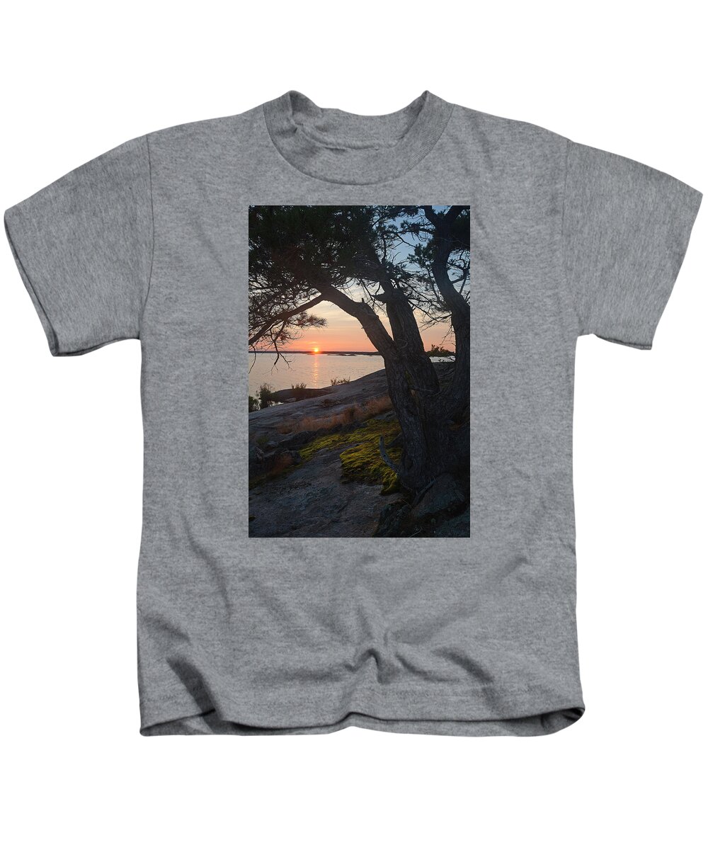 Lichen Kids T-Shirt featuring the photograph Sunrise Hopewell Island by Steve Somerville