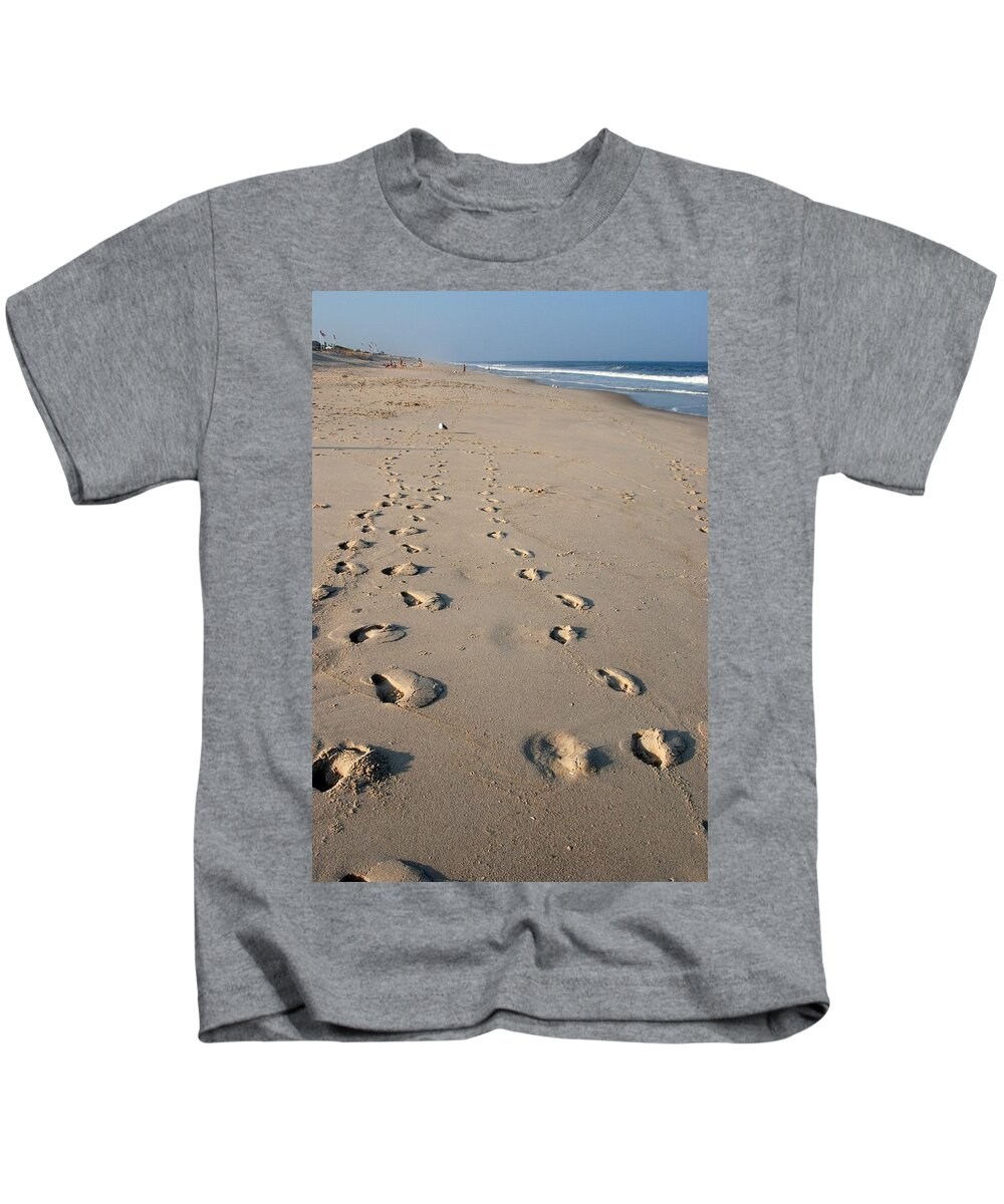 Jersey Shore Kids T-Shirt featuring the photograph The Trails Of Footprints - Jersey Shore by Angie Tirado