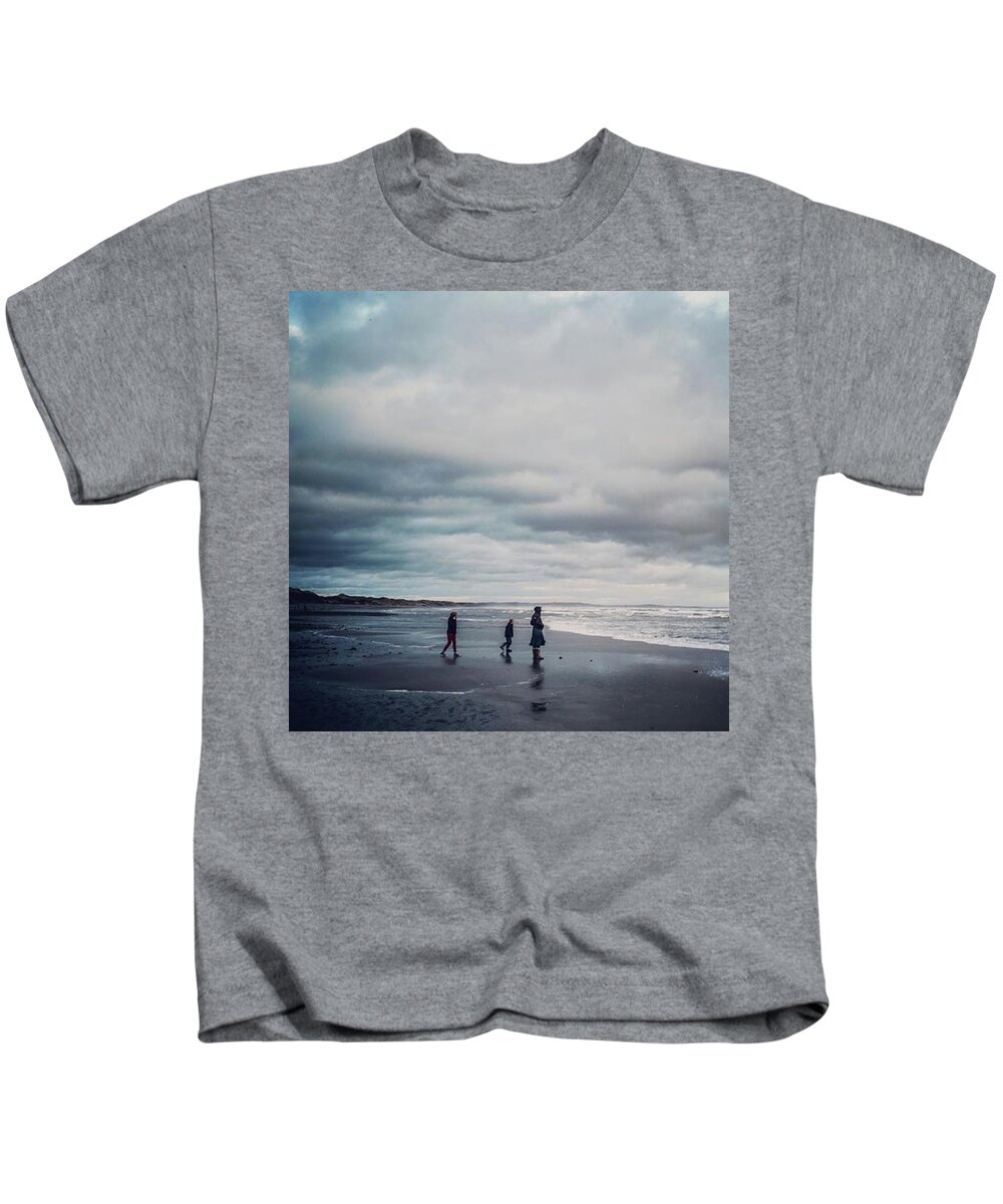  Kids T-Shirt featuring the photograph The Whole Family At The Beach This by Aleck Cartwright