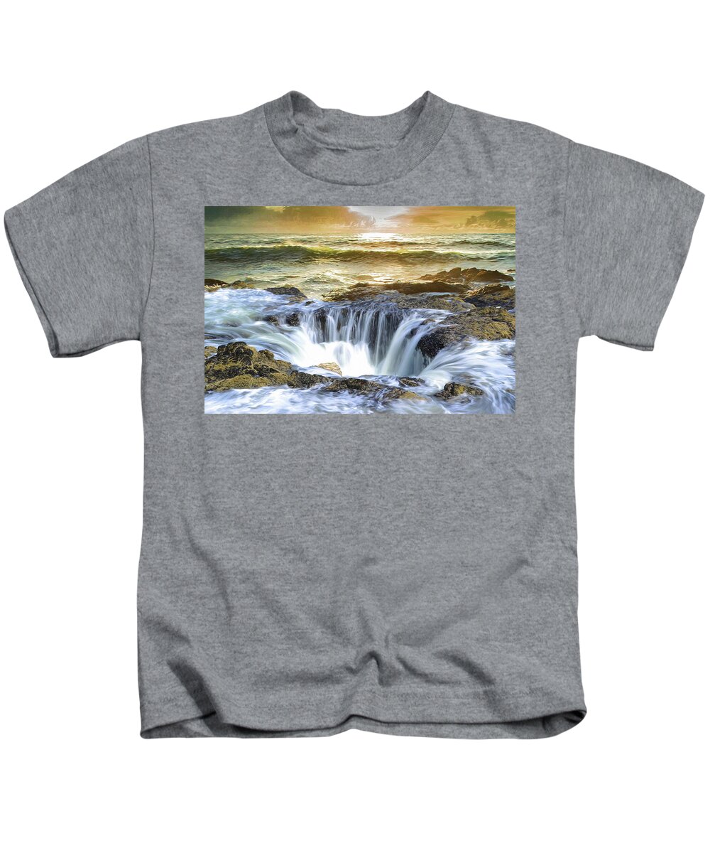 Thor's Well Kids T-Shirt featuring the digital art Thor's Well - Oregon Coast by Russ Harris