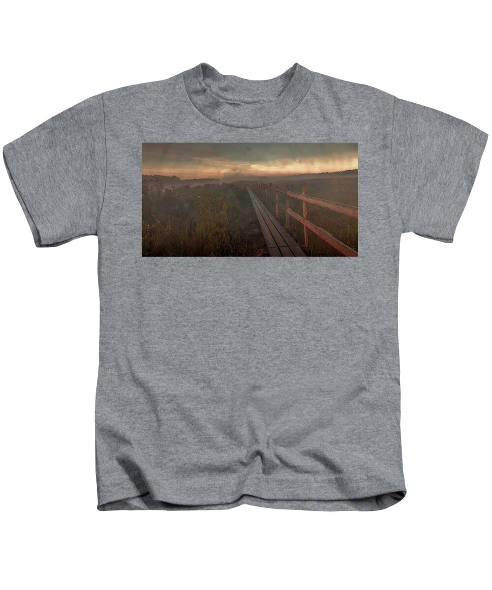 Mist Kids T-Shirt featuring the photograph Turn To Infinity #g6 by Leif Sohlman