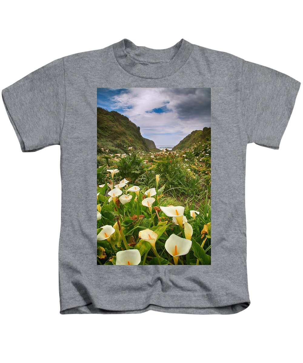 Garrapata State Park Kids T-Shirt featuring the photograph Valley of the Lilies by Laurie Search