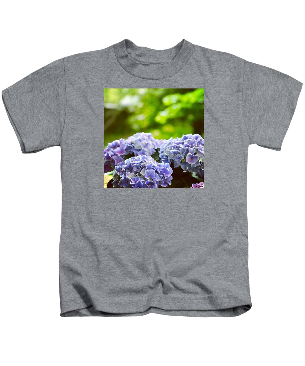 Hydrangea Kids T-Shirt featuring the photograph Blue Hydrangea by Tom Johnson