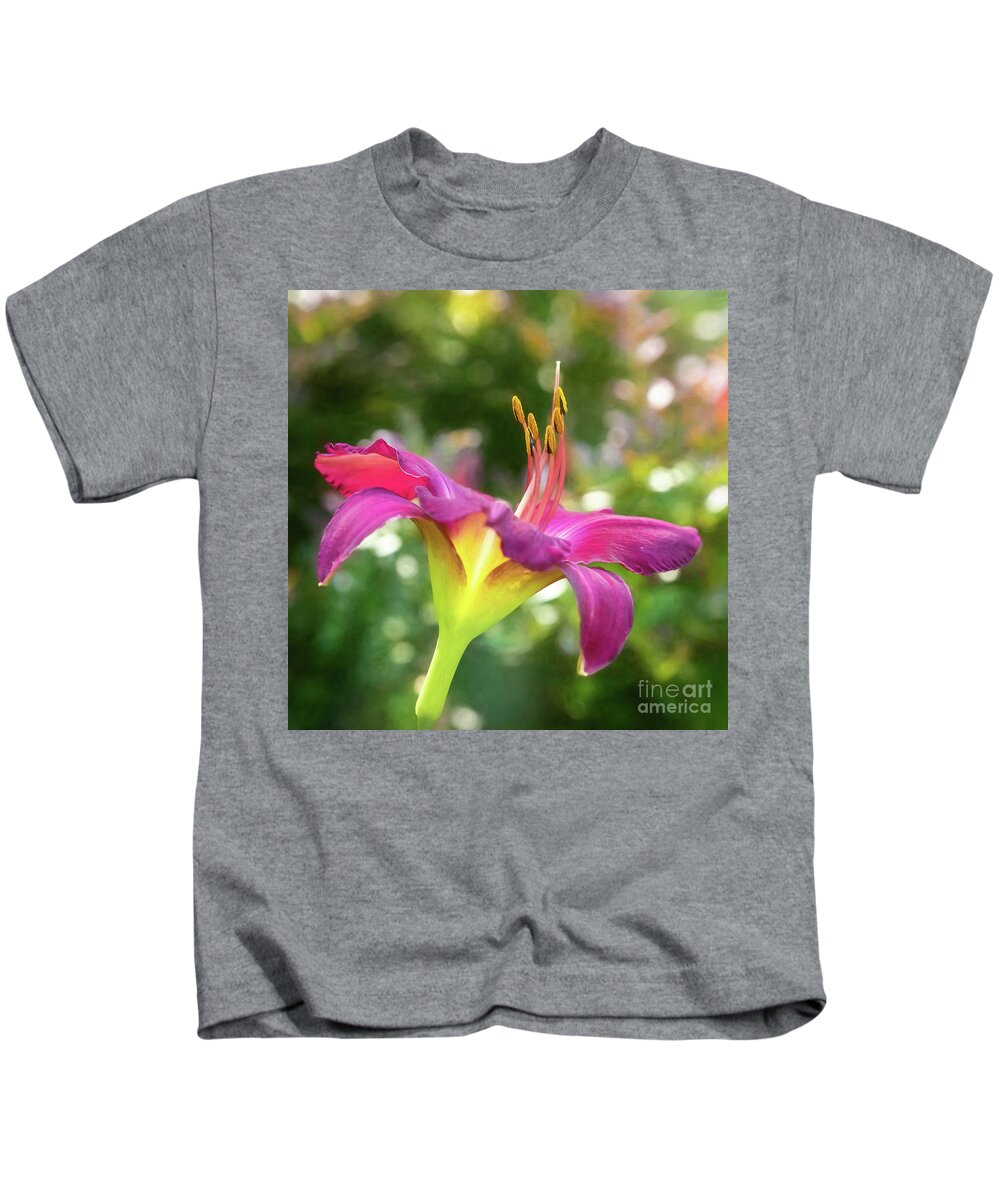 Daylily Kids T-Shirt featuring the photograph Crimson Daylily Reaching for the Sky by Anita Pollak