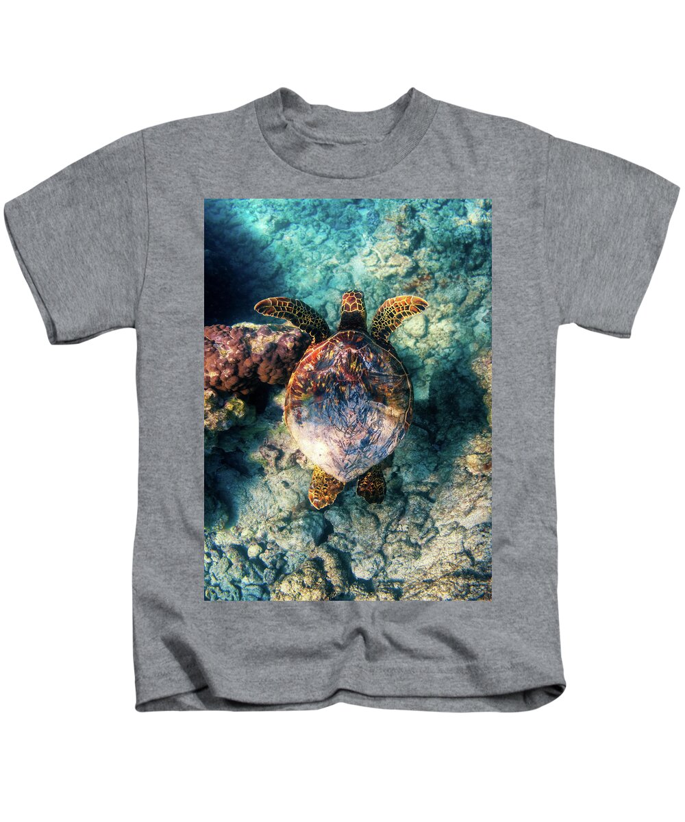 Turtle Kids T-Shirt featuring the photograph Hawaiian Honu by Christopher Johnson