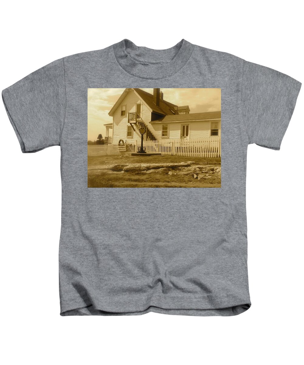 House Kids T-Shirt featuring the photograph Historic Pemaquid by Debra Grace Addison