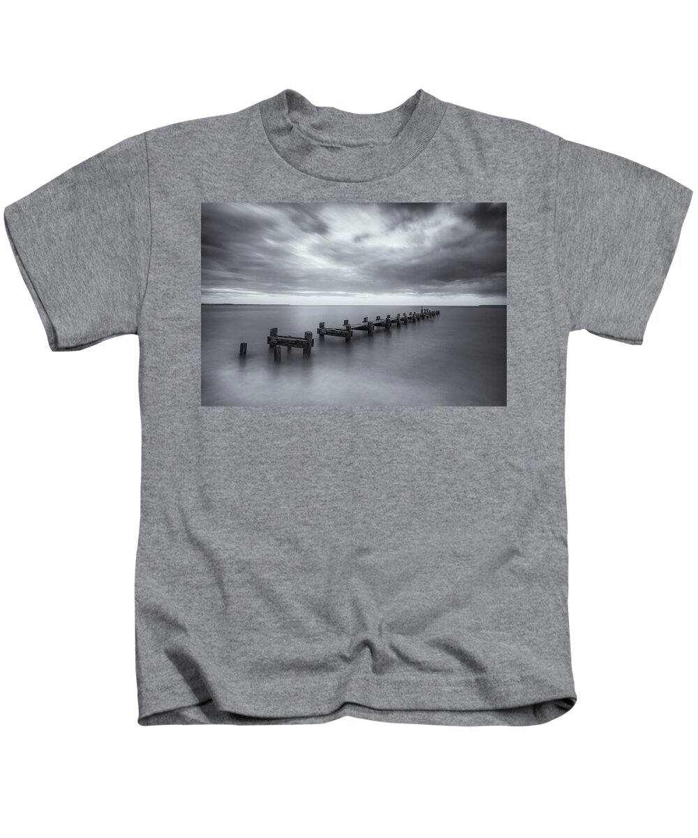 Pier Kids T-Shirt featuring the photograph Into the Sea by Rob Davies