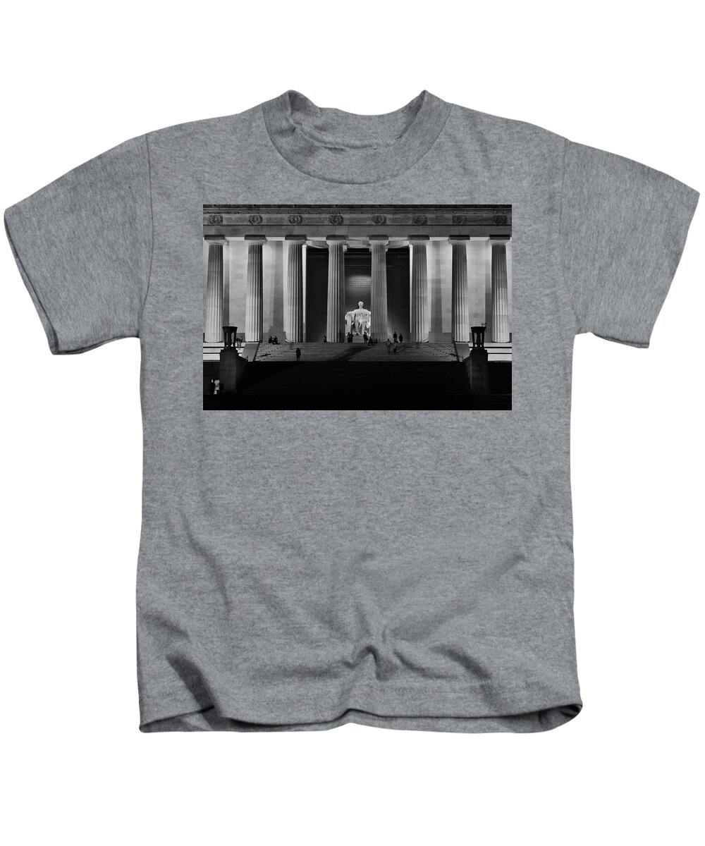 Abraham Lincoln Kids T-Shirt featuring the photograph Lincoln Memorial by American Landscapes